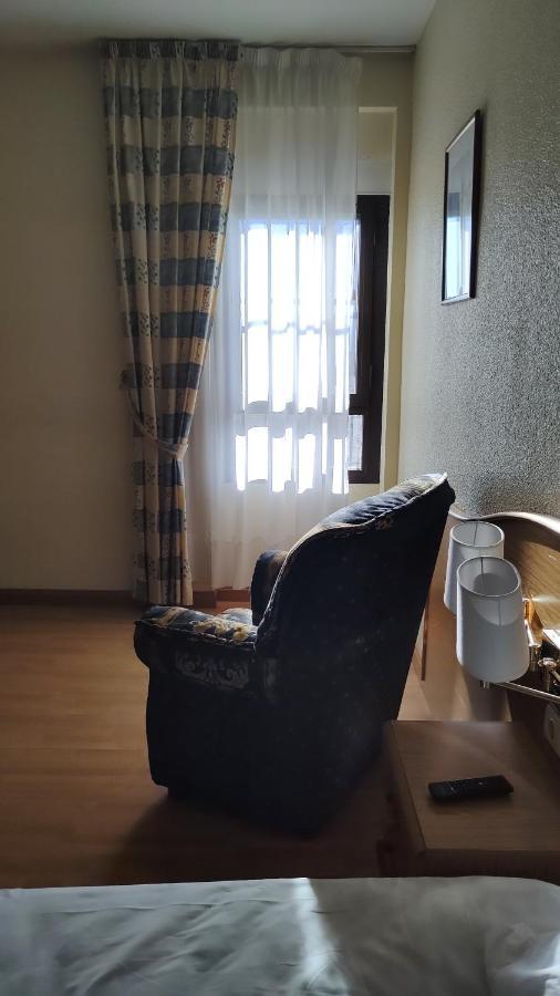 Hotel Ria De Vigo "Tierra De Campos" Becilla de Valderaduey Luaran gambar