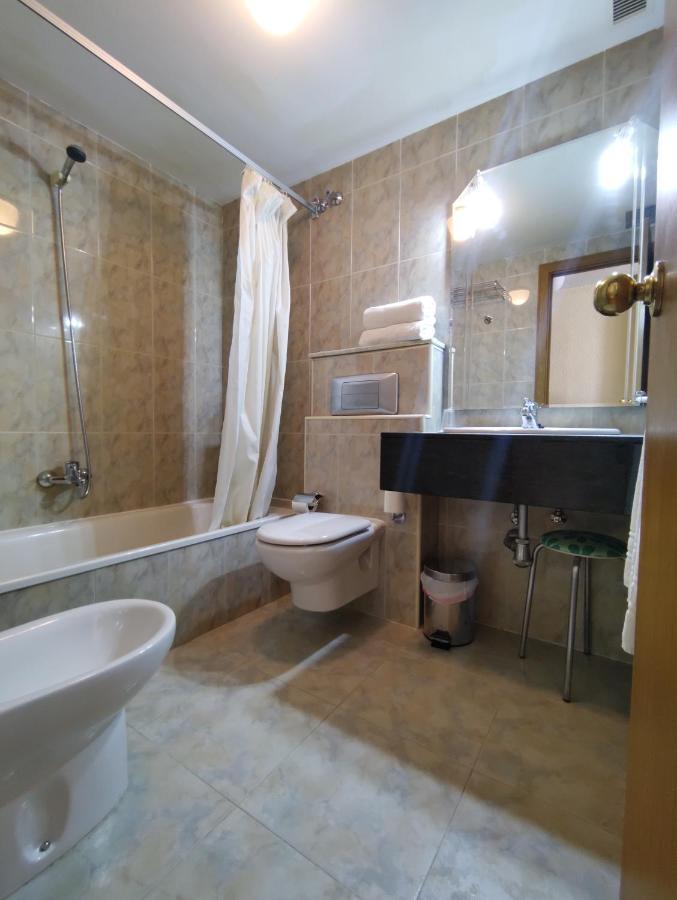 Hotel Ria De Vigo "Tierra De Campos" Becilla de Valderaduey Luaran gambar