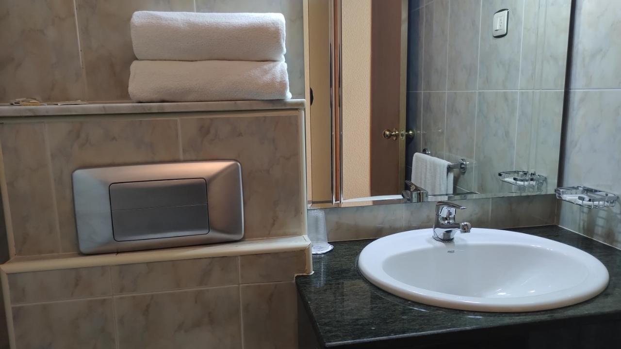 Hotel Ria De Vigo "Tierra De Campos" Becilla de Valderaduey Luaran gambar